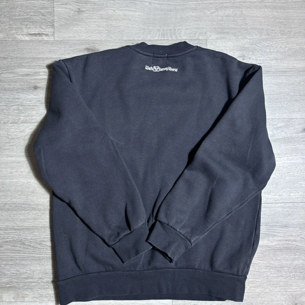 Disney Mickey Mouse Graphic Crewneck Sweatshirt – Black – Men's M – Japan Disney